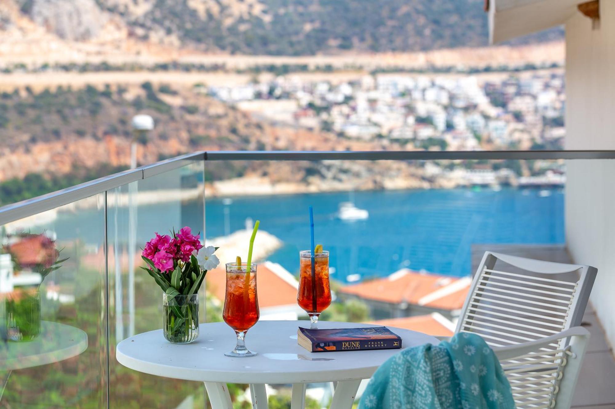 Rhapsody Hotel & Spa Kalkan (Adults Only) 外观 照片